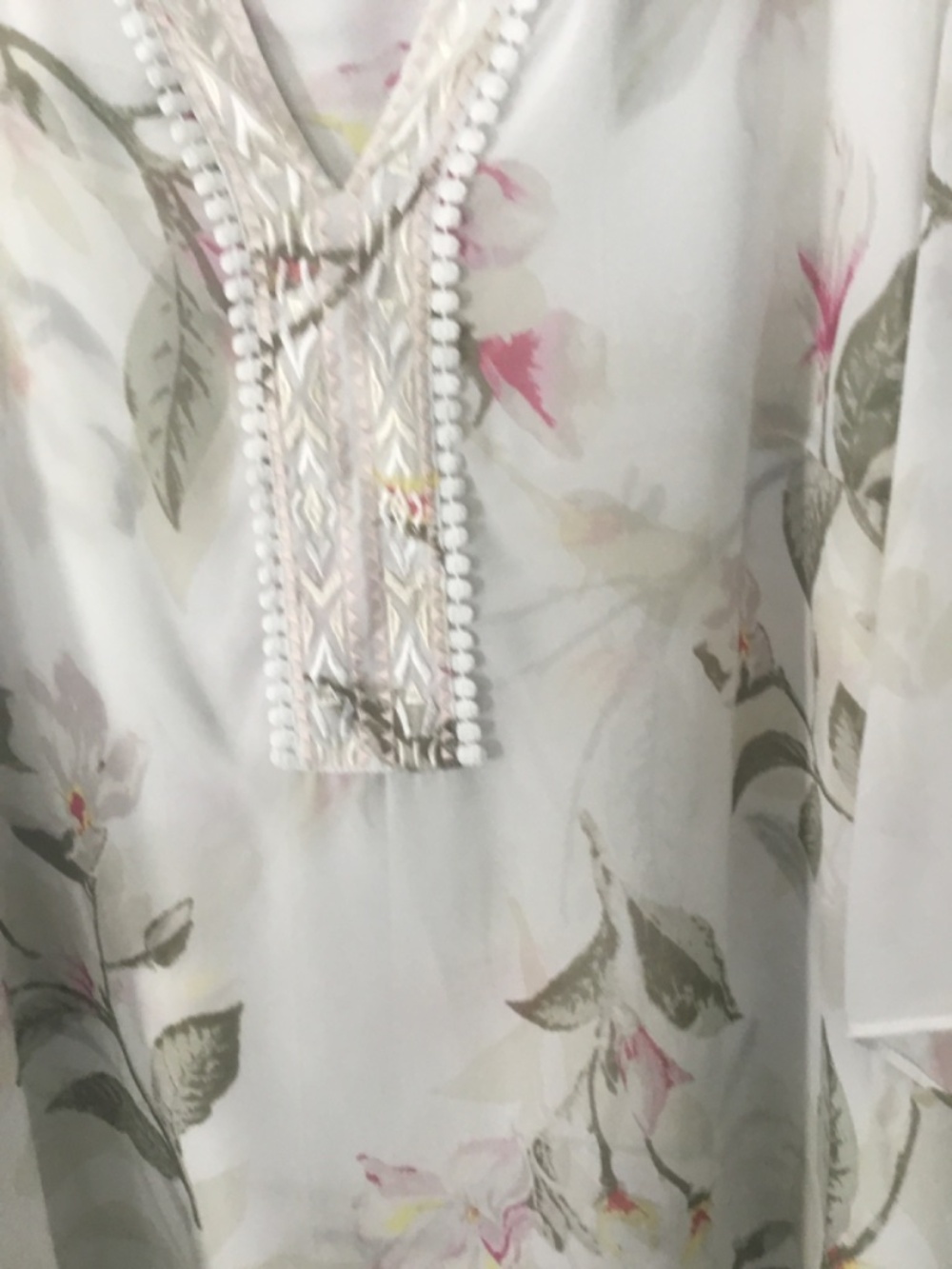 Blouse - Picture 3 of 3